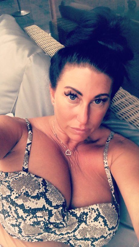 Prinbcess B hot star galleries