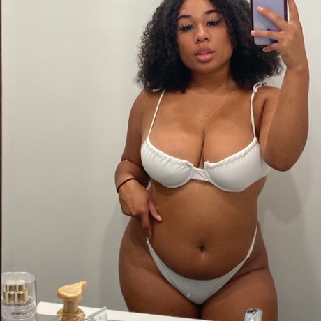 angel luvv_ best model image