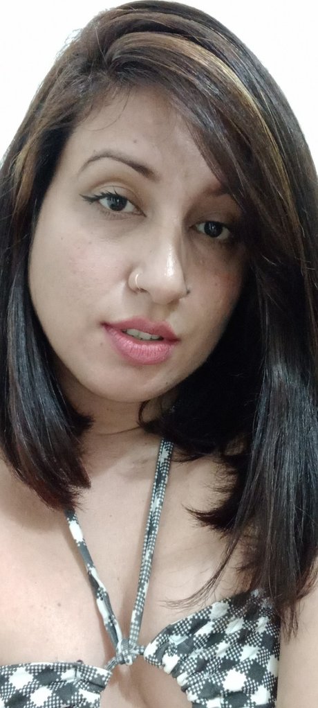 L via San_ nude star image