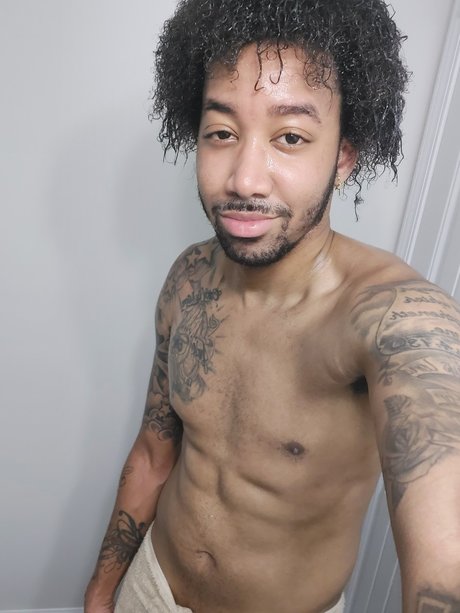 SENPAI REEZY sex model archive