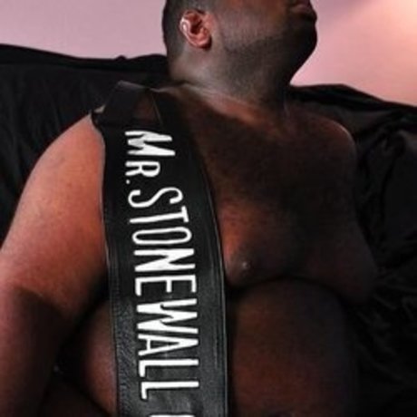 Preyingbeast beautiful model images