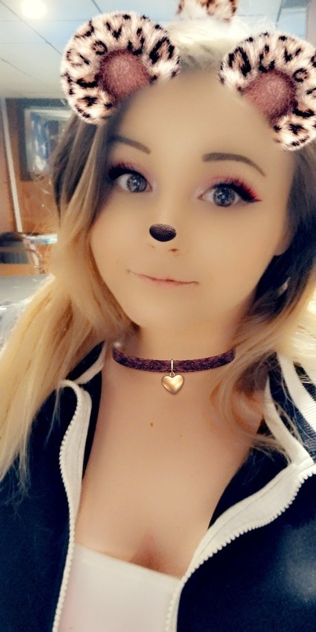 RissaRose420 model perfect picture