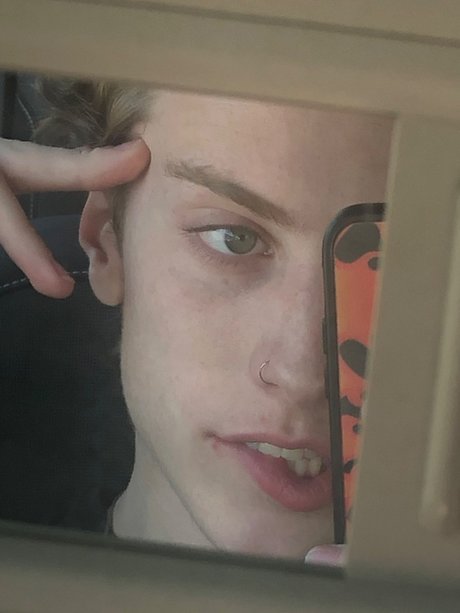 it s a secret art actress pics