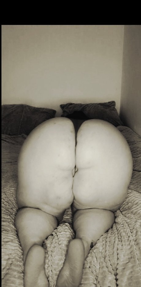 Rennie Rose_ hot star photo