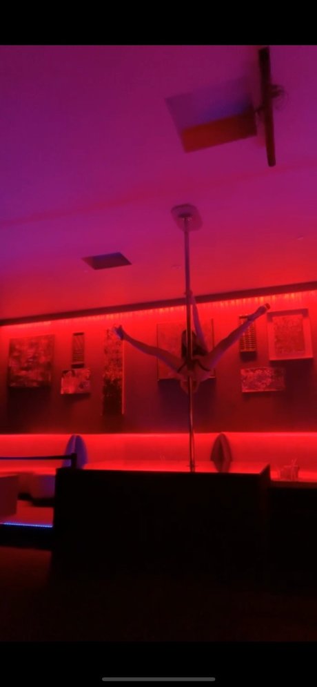 Remie nice pornstar picture