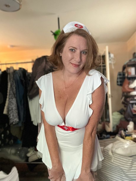 Red Gemi model best galleries