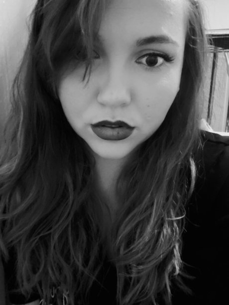 Rayye Sunshine pornstar naked gallery