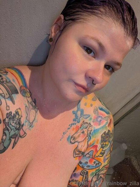 Rainbow Zilla model beautiful img