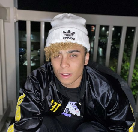 Marcus Y model naked photos