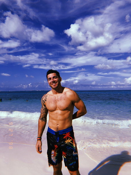 MarcoBlue beautiful model image