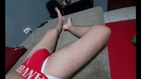 Un Chico Latino exclusive model archive