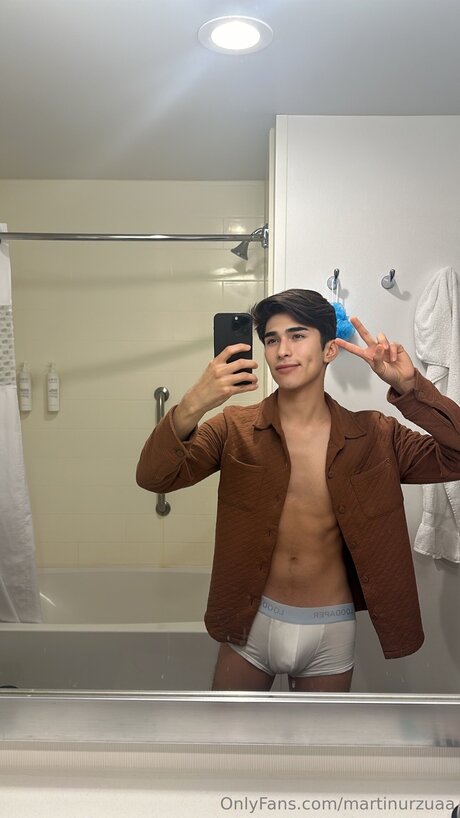 Martin Urzua pornstar xxx archive