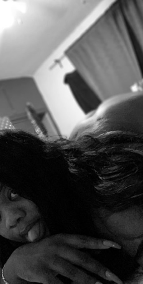 MarraMakk star nudes gallery