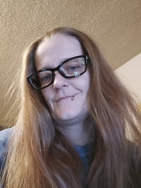 Serena bath time pornstar top image