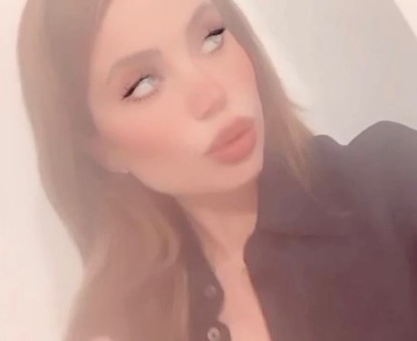 marisa xxx model photos