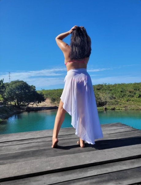 Anjinhaa03 best model photo