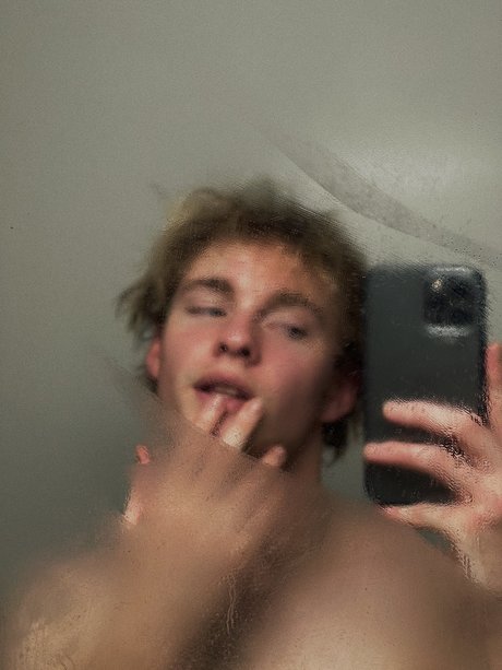 Max Givo_ sexy actress photos