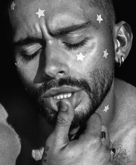 MAVERICK_ naked pornstar pic