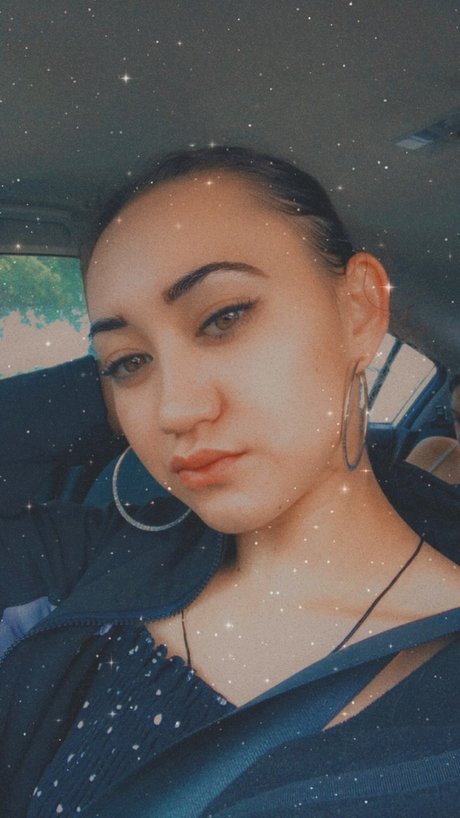 BabyA erotic model pics