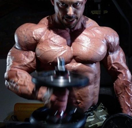 Mattia Vecchi hd actress pic