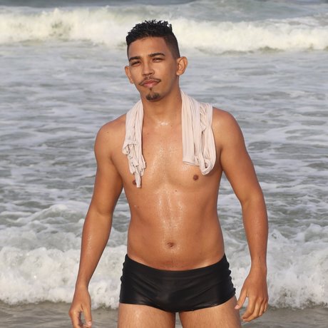 Matheus Teixeira perfect star photos