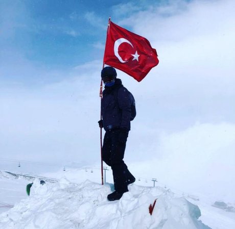 Master Bora pretty actress image