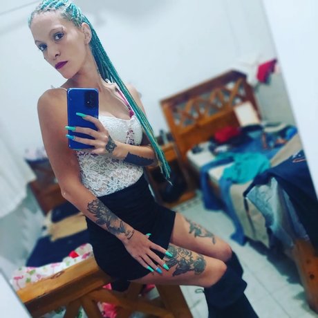 La Bebecita Queen star pornographic image