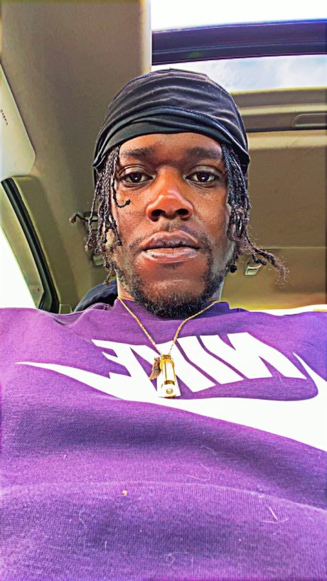 osoarraganttrav nude actress photo