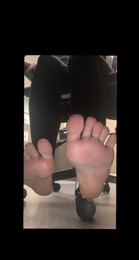 Blondie32 free pornstar gallery