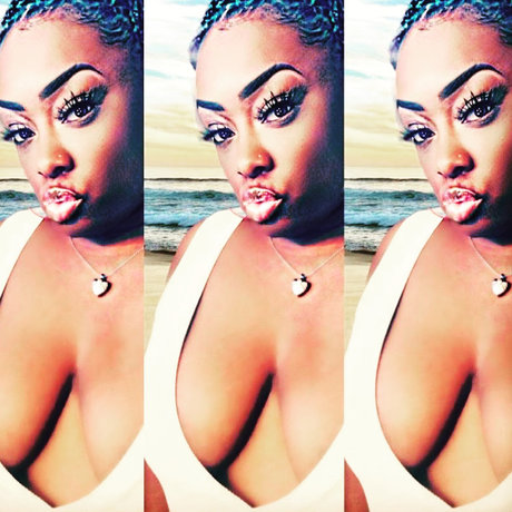 MzVon2U exclusive star pics