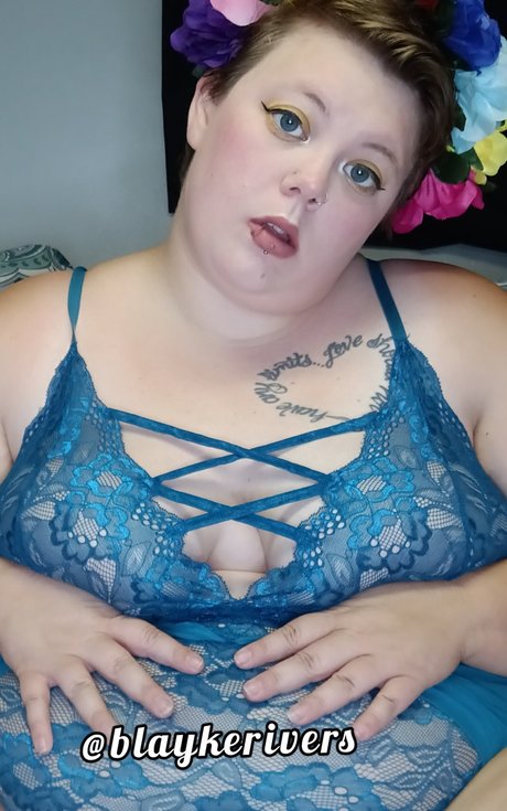 Hot dom BBW Blayke Rivers hot pornstar pic