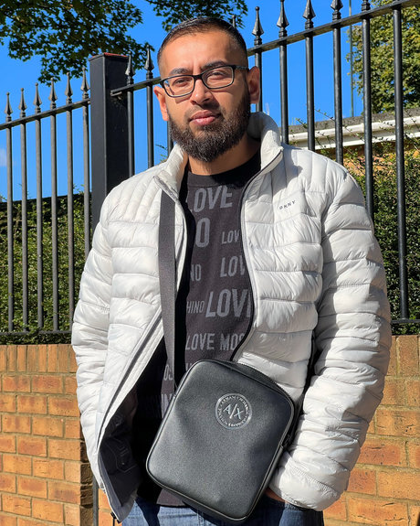 MebzTing art model photos