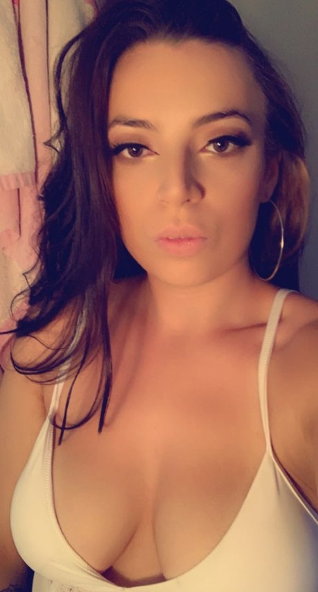 A maze ing nude star gallery