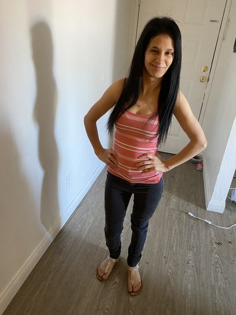 Merisley Lopez model erotic pictures