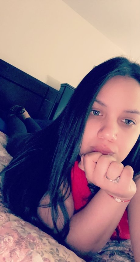 La Mu eca De Oro pornstar nude images