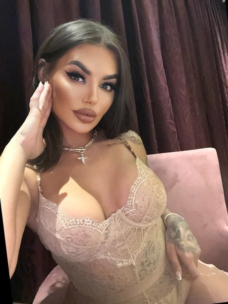 Melia Leigh_ hd pornstar pic