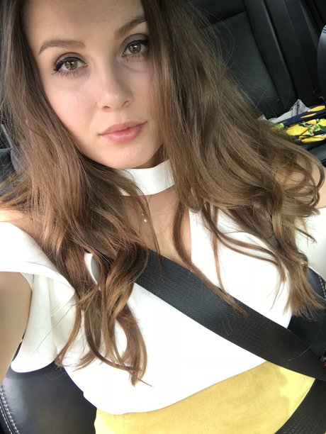 melaacapellaprivat pornstar exclusive gallery