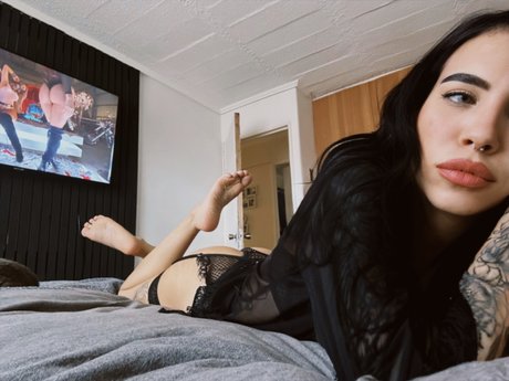 _MEGAN CROSS_ top pornstar galleries