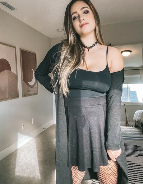 HayliNic nice model gallery