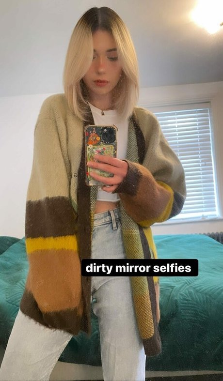 shelbygraces model hot img