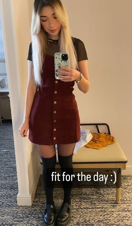 shelbygraces art model pictures