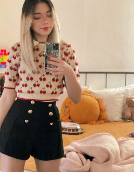 shelbygraces pornstar pretty archive