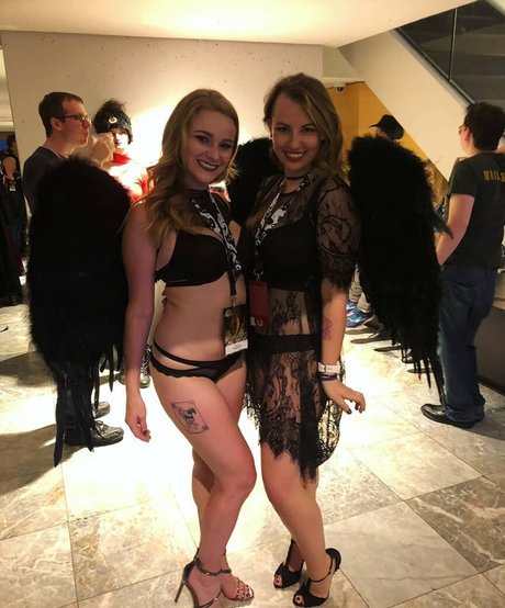 Vixyy64 pornstar beautiful image