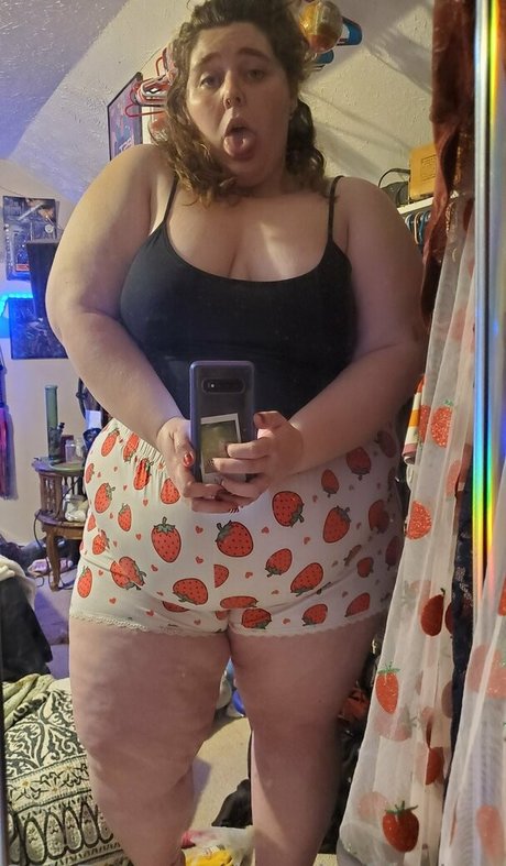 pov threesome onlyfans beautiful nude img