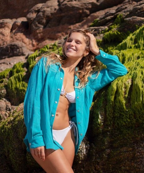 Isabella Santoni naked model image