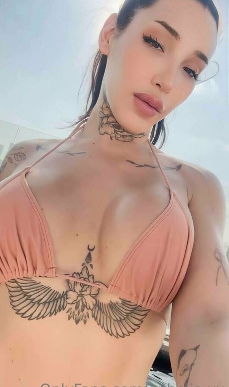 ophelia xx hd model image