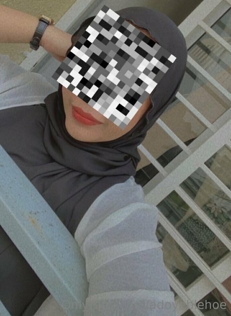 adoyeblehoe sex model gallery