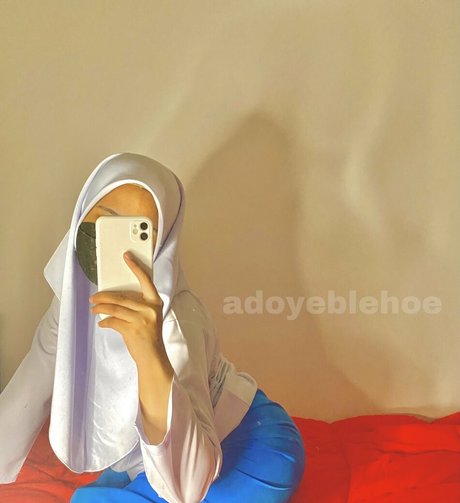 adoyeblehoe pornographic actress img