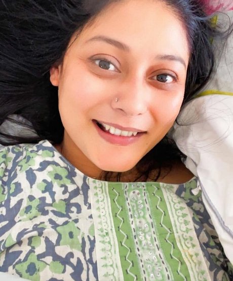 Real Goddessanna model sex picture