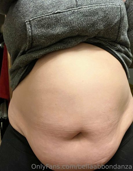 bellaabbondanza model sex img